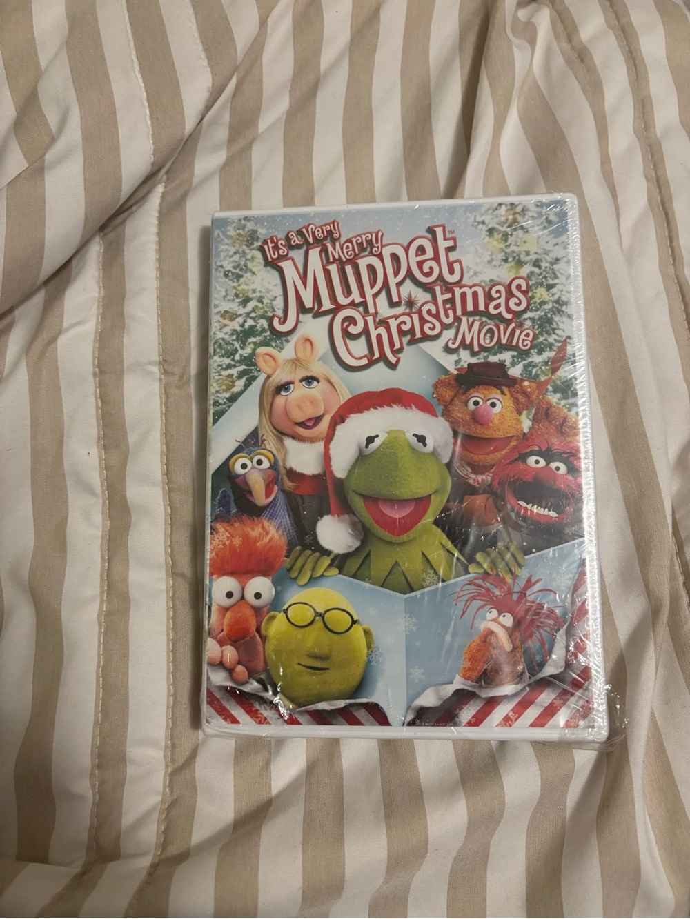 Disney It's a Very Merry Muppet Christmas Movie - Holiday DVD (Green)